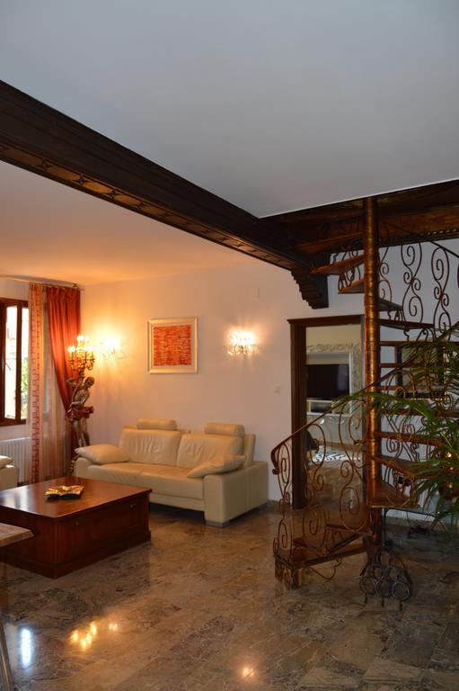 Ca' Del Cinema B&B Venetië Buitenkant foto