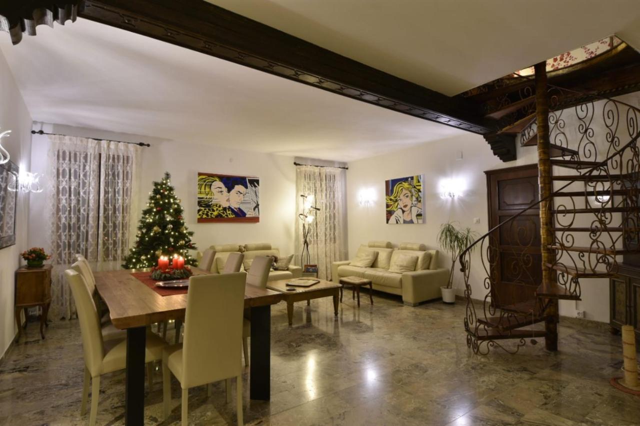 Ca' Del Cinema B&B Venetië Buitenkant foto