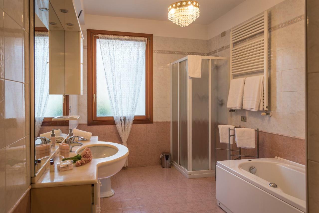 Ca' Del Cinema B&B Venetië Buitenkant foto