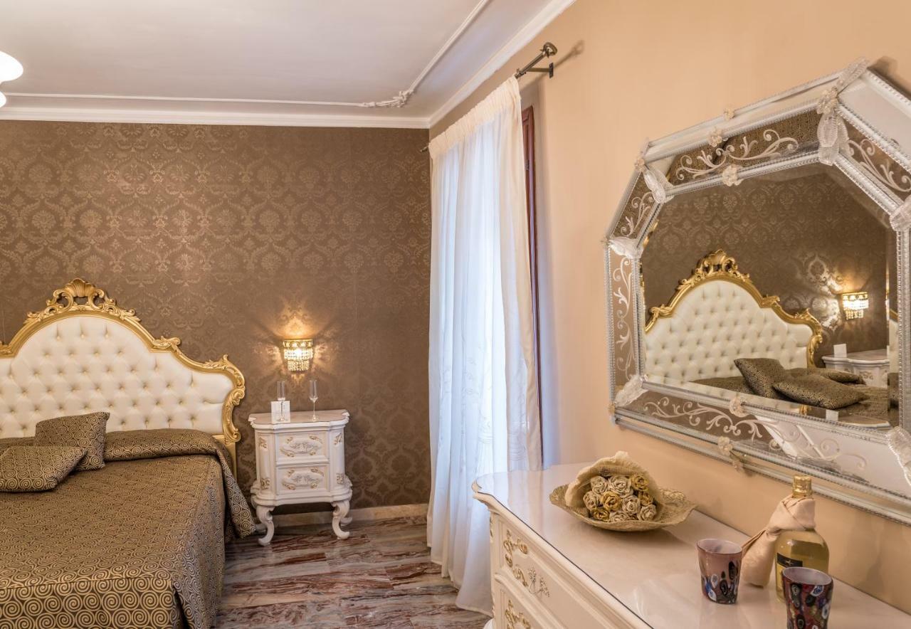 Ca' Del Cinema B&B Venetië Buitenkant foto